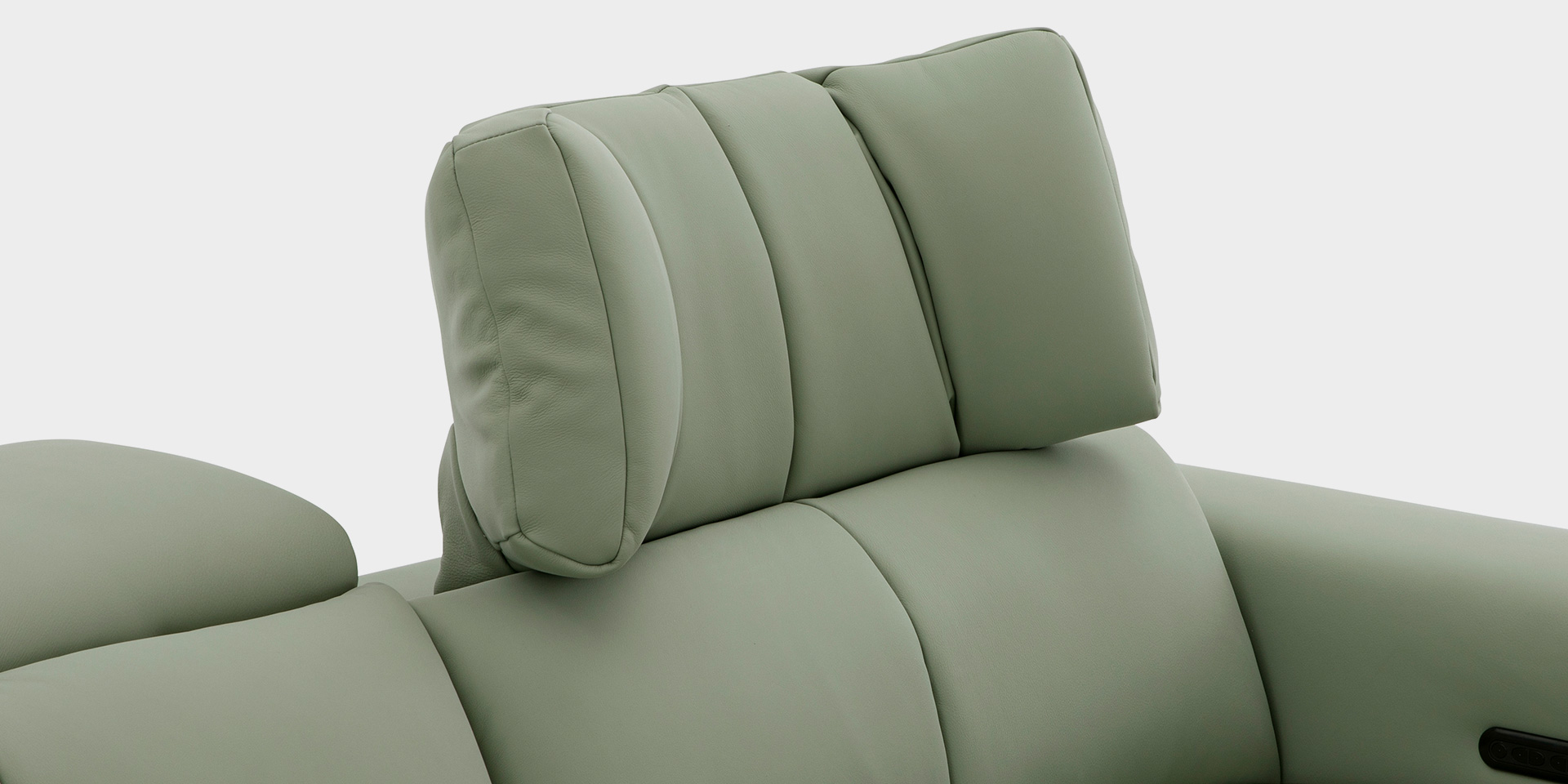 Manual retractable headrest